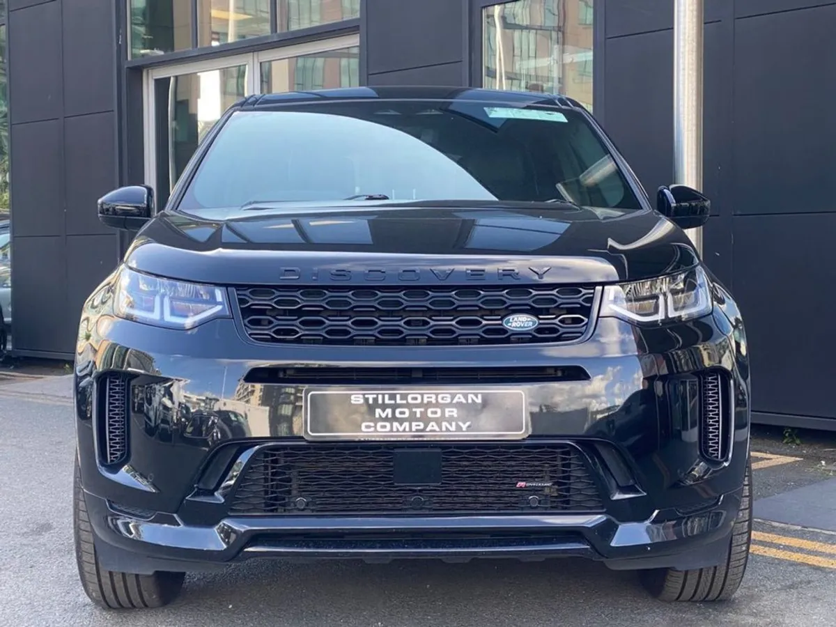 Land Rover Discovery Sport Urban Edition - Image 2