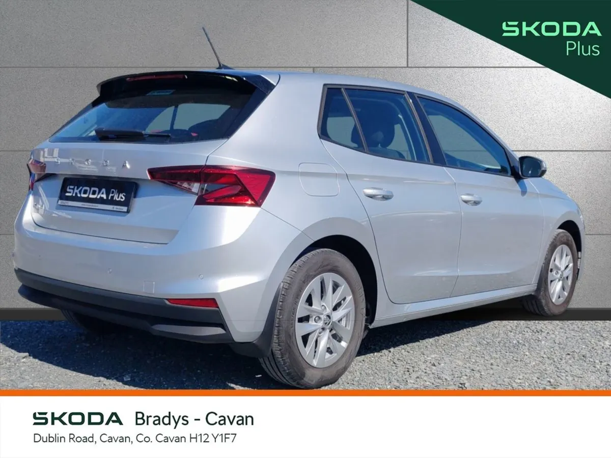 Skoda Fabia Ambition 1.0 MPI 65hp 5DR - Image 4