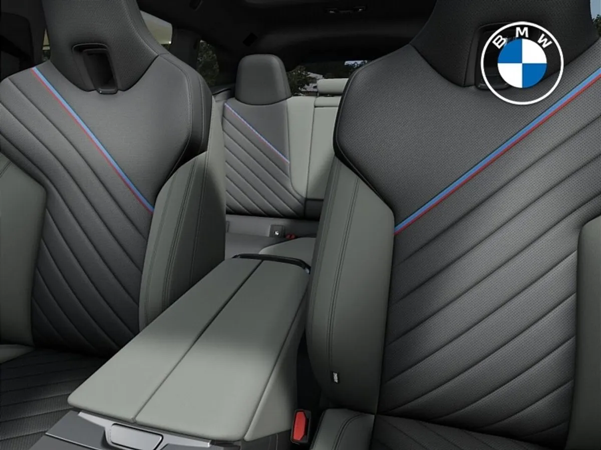 BMW IX Xdrive45 M Sport New Model - Image 4