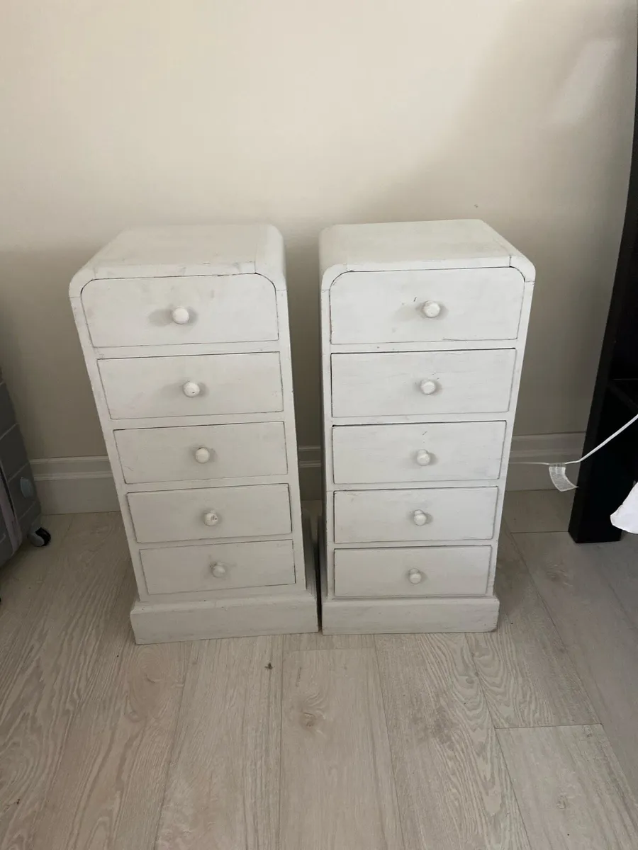 Bedside Lockers