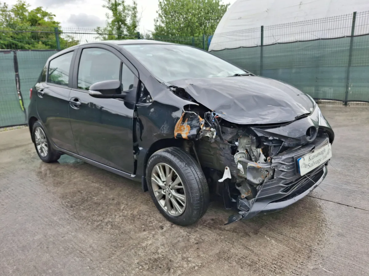 202 Toyota Yaris Luna 1.0 Petrol - Image 3