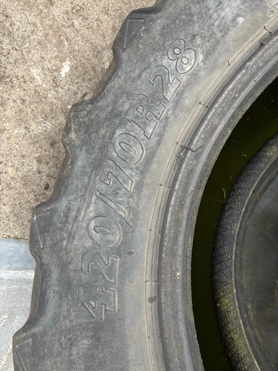 BKT 420/70 R28 pair - Image 1
