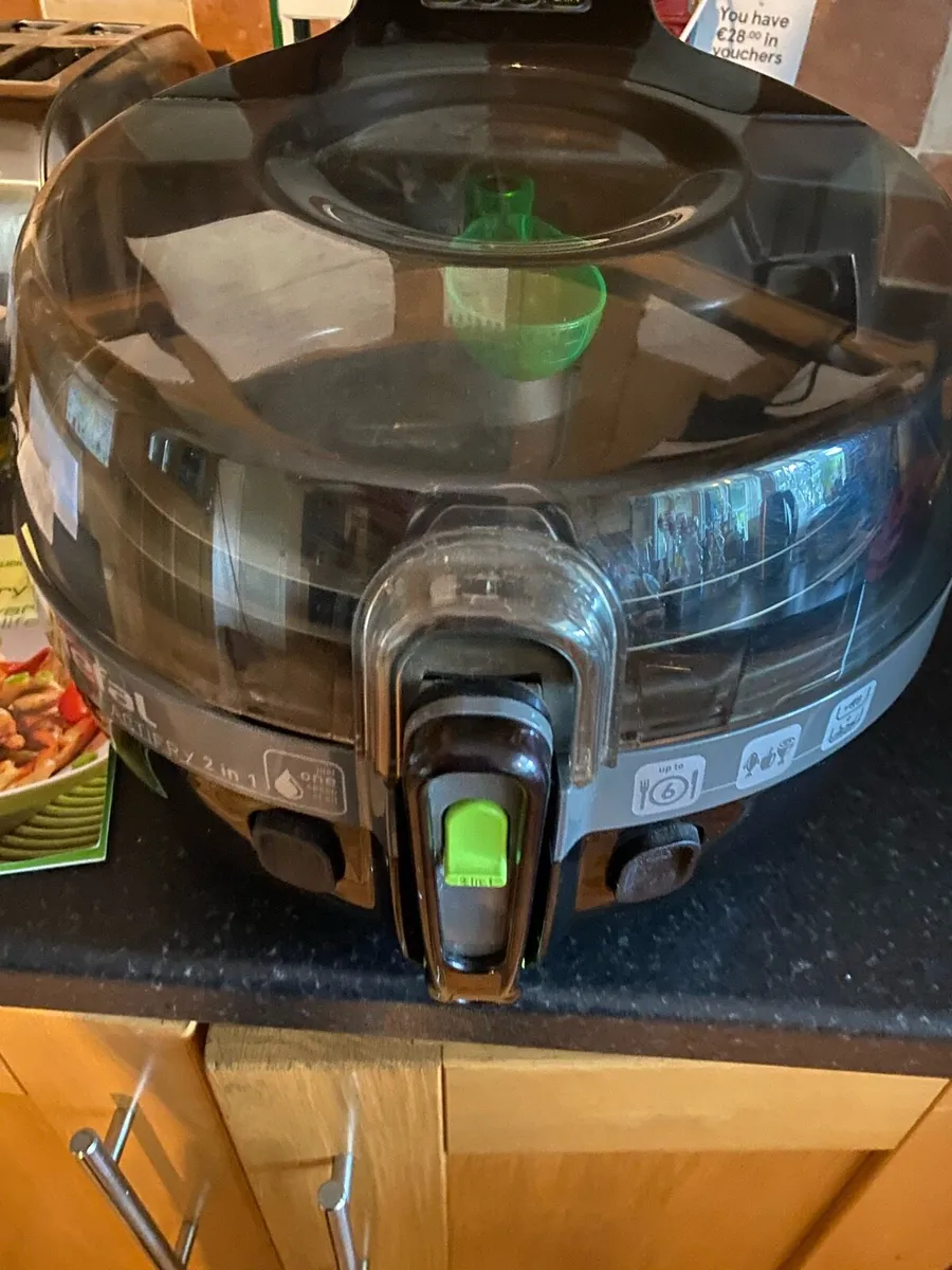 Tefal actifry fryer 2 in 1 - Image 1
