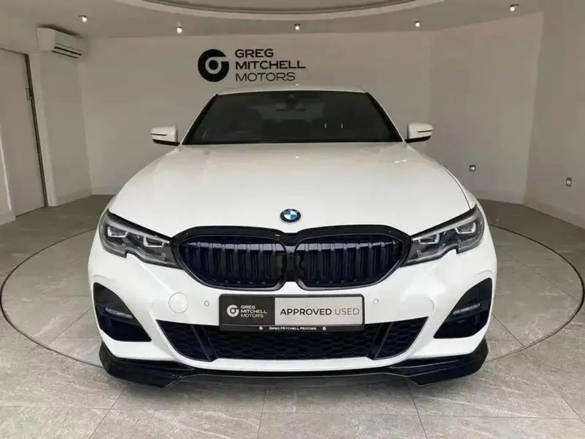 BMW 3 Series 318d M Sport 4dr - Image 3