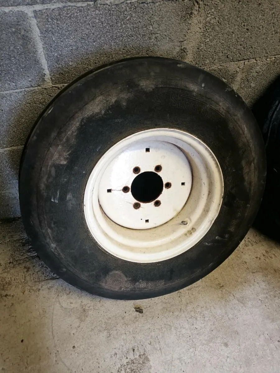 Tractor wheels - Image 3