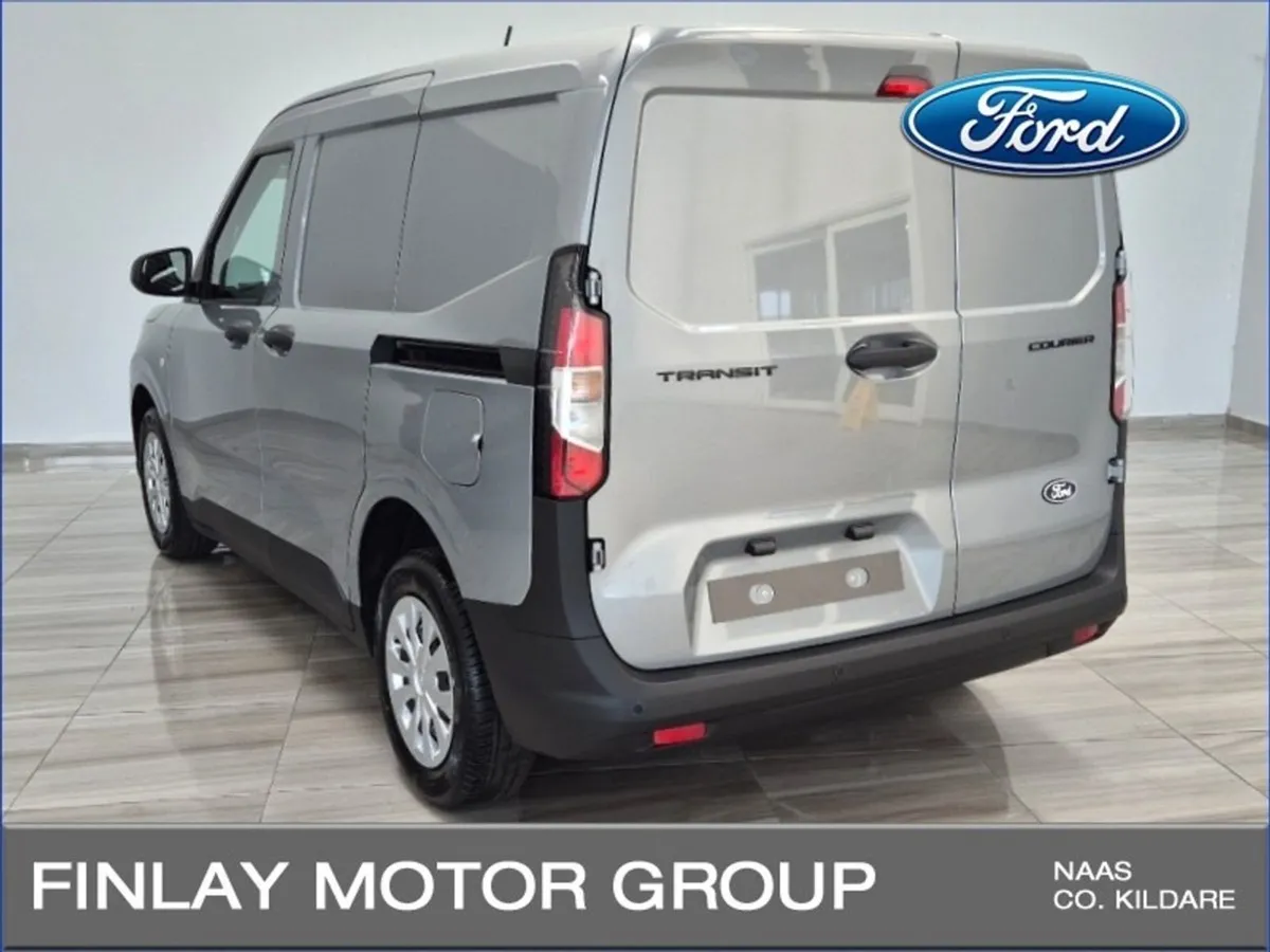 Ford TRANSIT COURIER Trend 100PS 1.5 Diesel Manual - Image 3