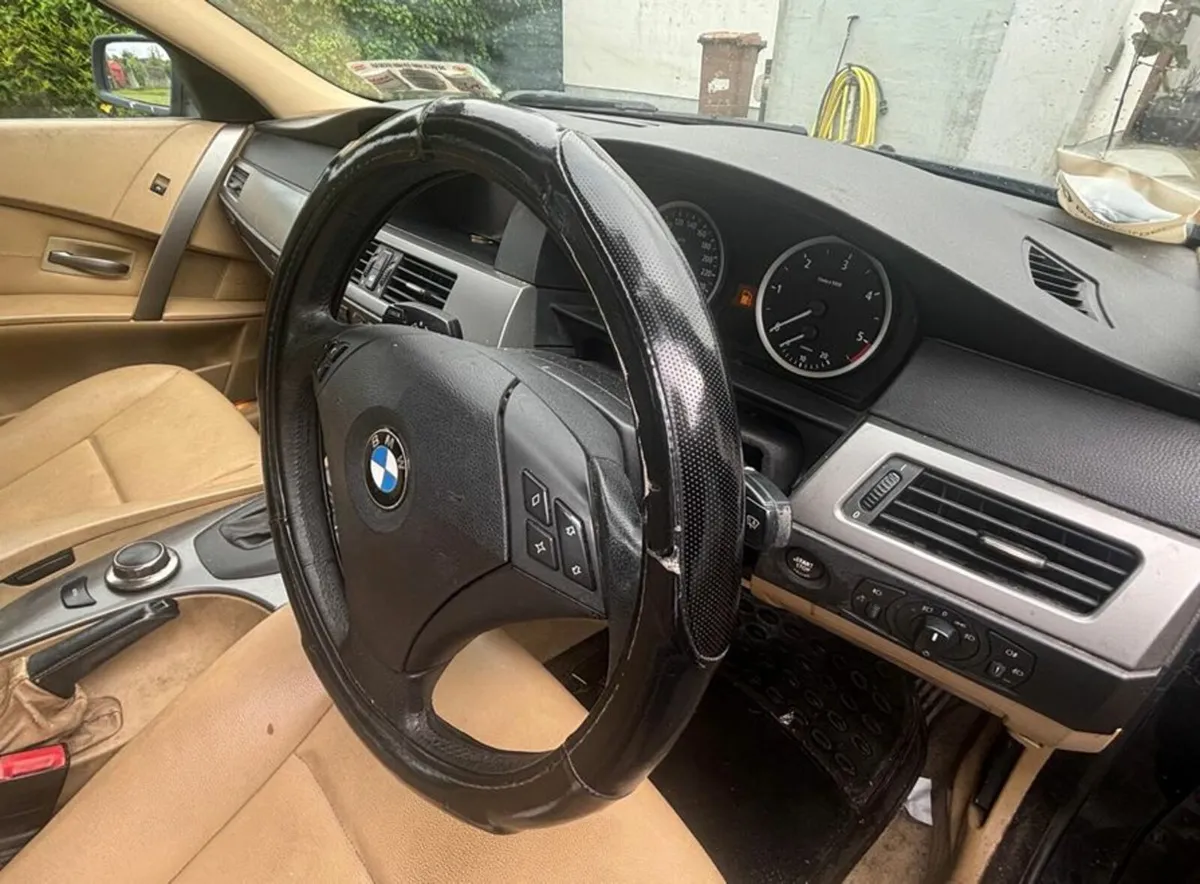 BMW 5-Series 2007 - Image 3