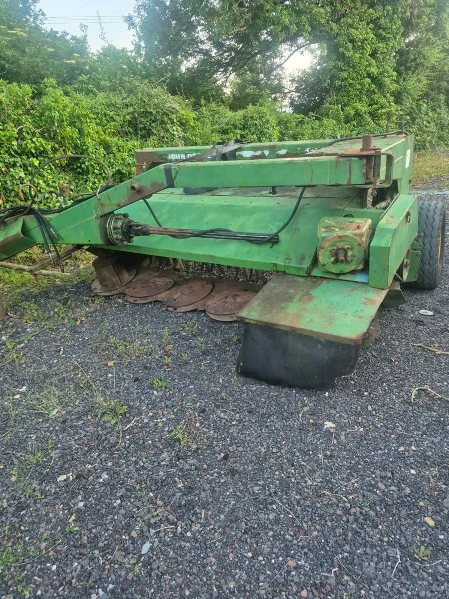 Breaking john deere 1360