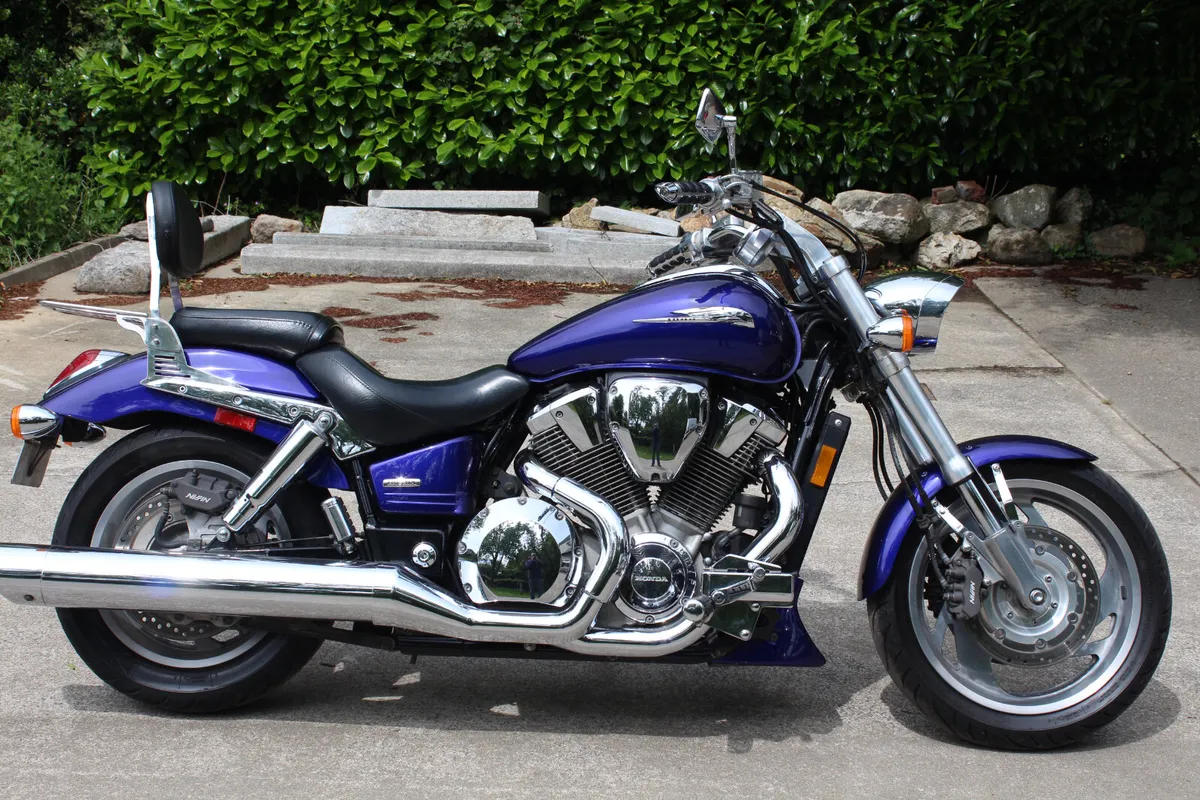 2003 " MINT" Honda VTX1800 - Image 1