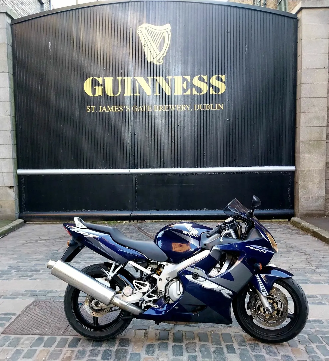 Honda Cbr600 f4i - Image 1