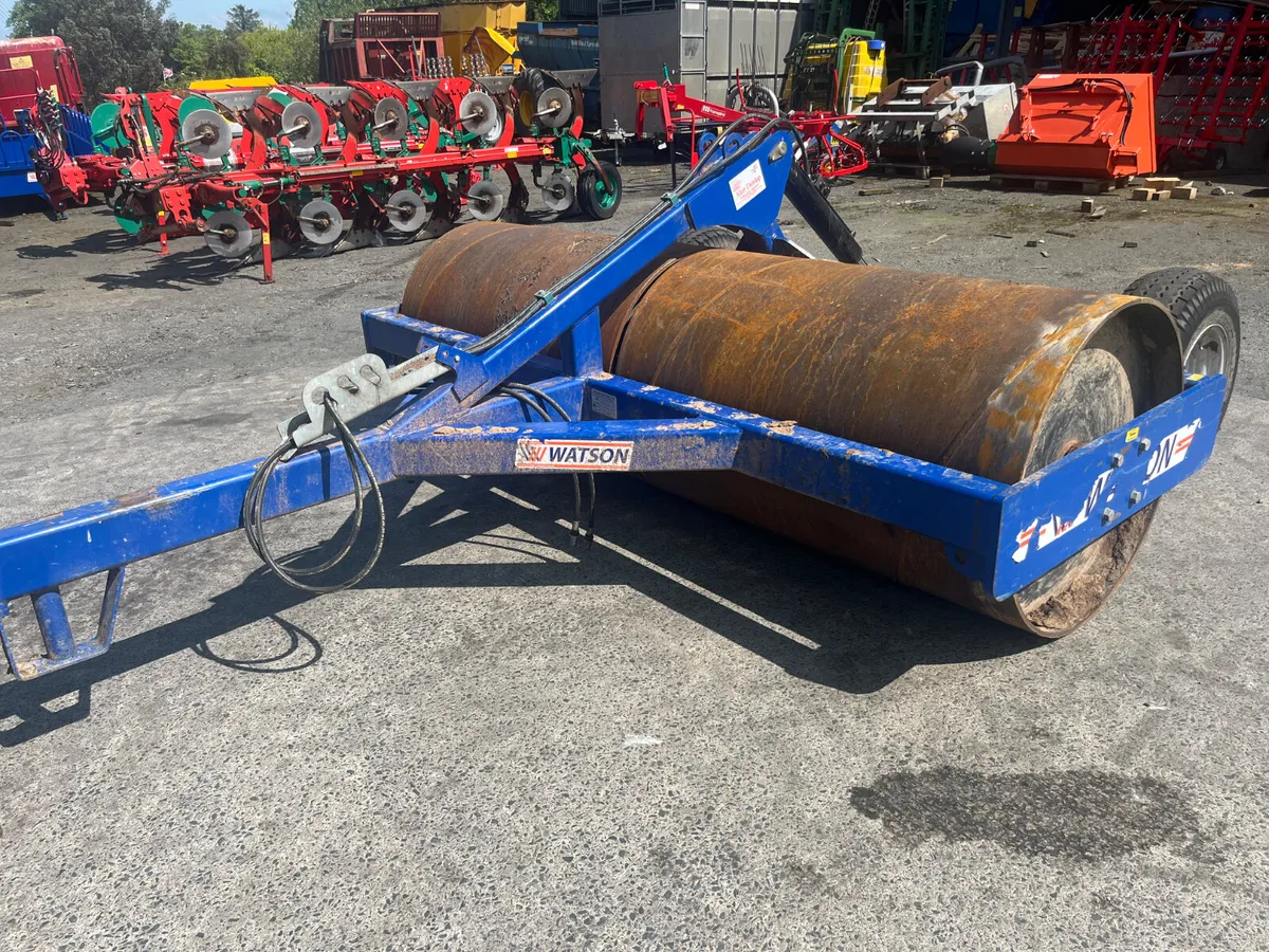 Watson 2022 3m x 36” x 15mm Rear Hydraulic Roller - Image 2