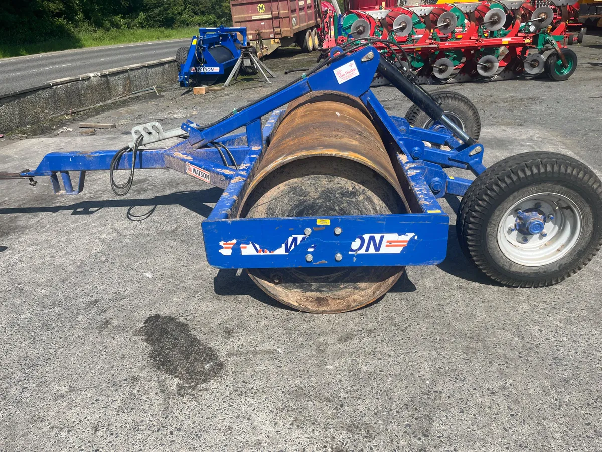 Watson 2022 3m x 36” x 15mm Rear Hydraulic Roller - Image 3