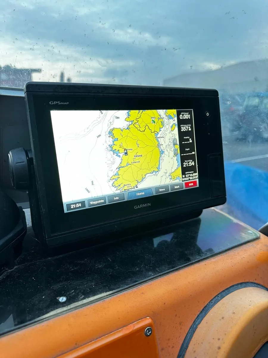 Garmin GPSMAP 7408 - Image 1