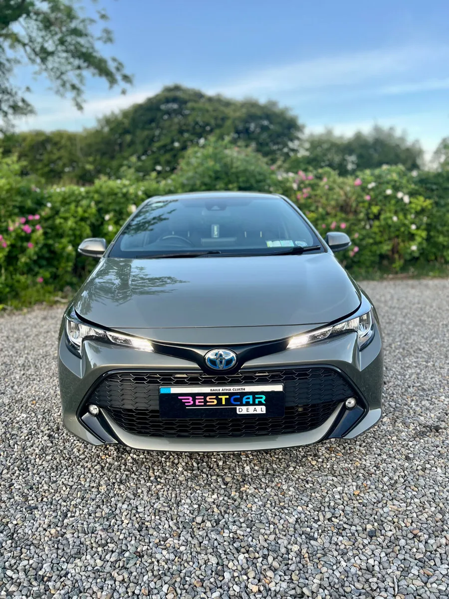 2019 Toyota Corolla 1.8 Luna Hybrid Automatic - Image 3