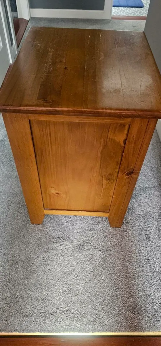 Link Dank Bedside Locker - Image 4
