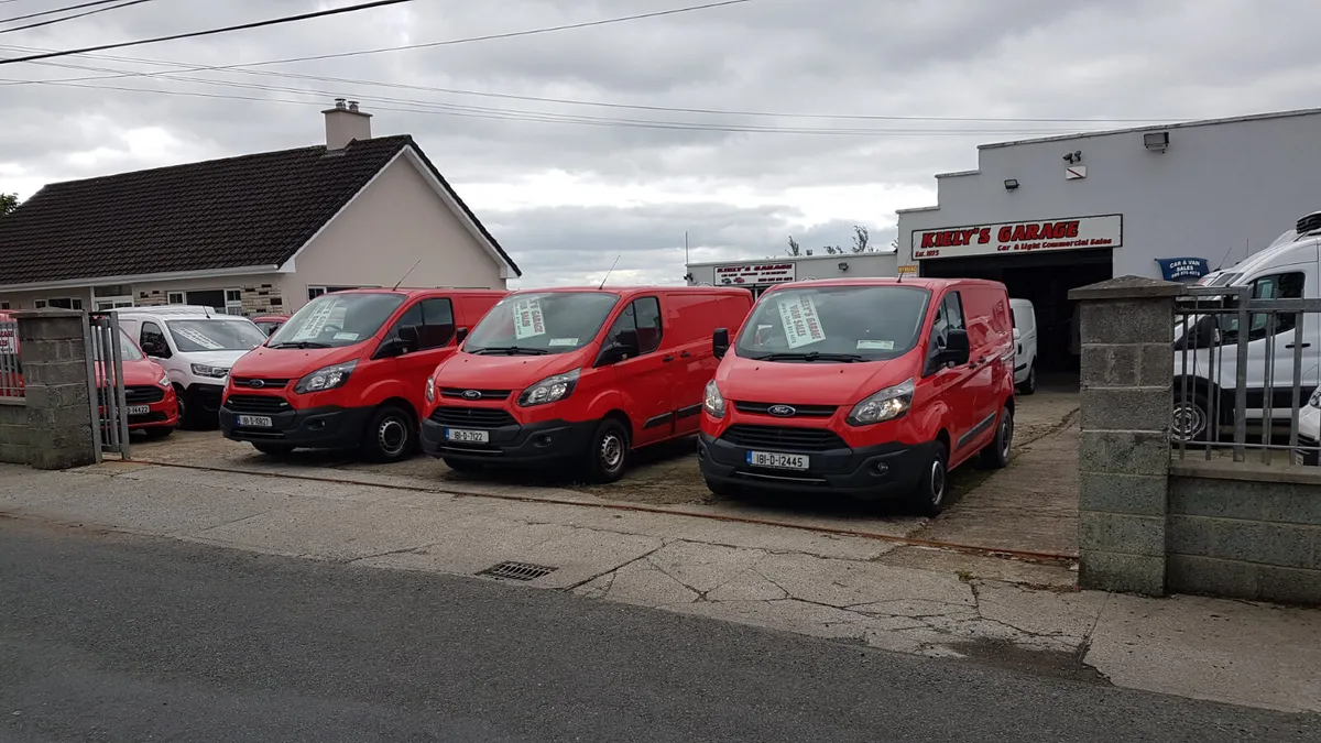 Ford Transit 201D CUSTOM 97KM MINT VAT INVOICE - Image 1