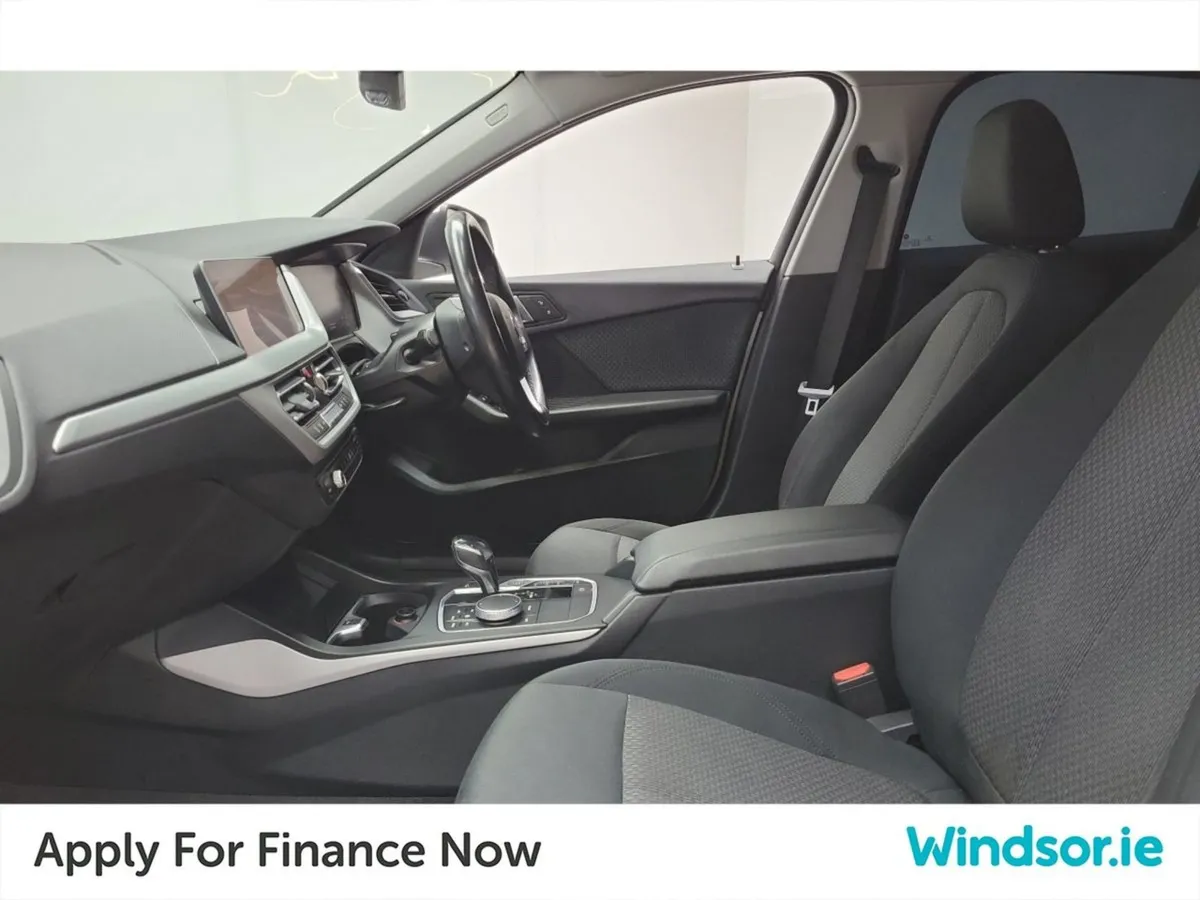 BMW 1 Series 118i Sport Automatic - Image 4