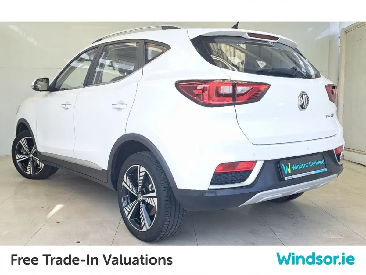 MG ZS EV 2WD Auto Exclusive - Image 2
