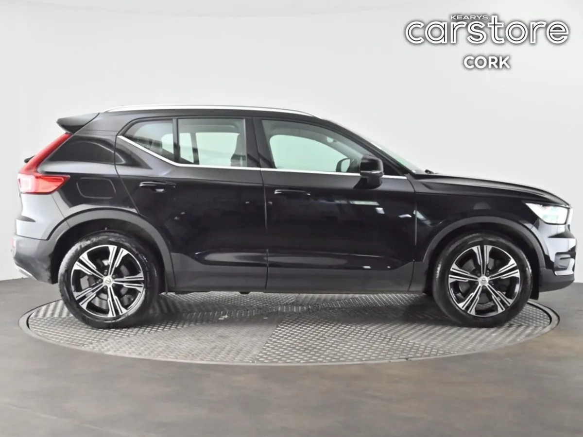 Volvo XC40 Xc40 Inscript Pro T5 Rcharge A Inscrip - Image 2