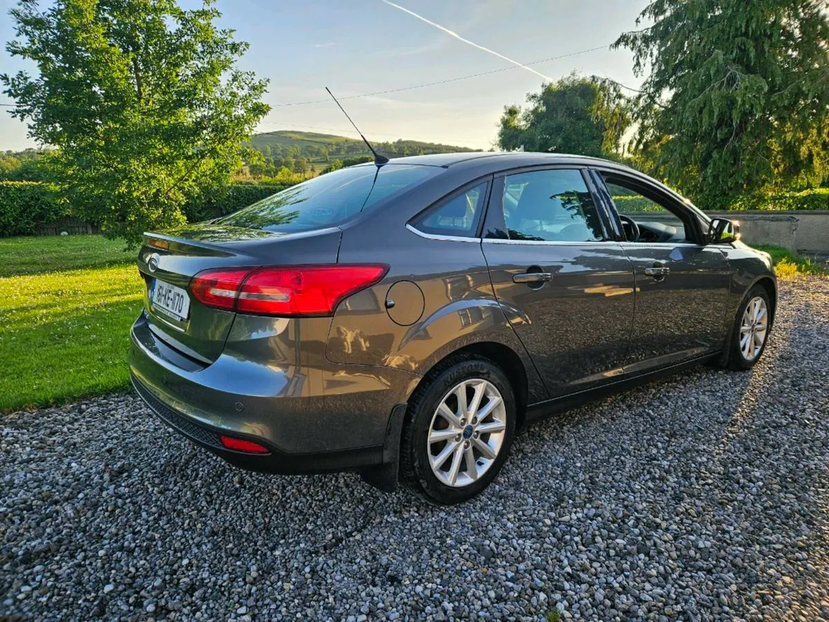161 Ford Focus Saloon, Diesel, NCT'D and Taxed - Image 4