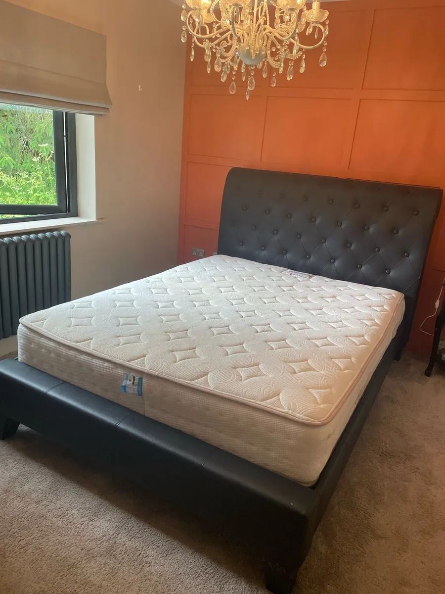 FREE Kingsize Bed & Mattress - Image 1