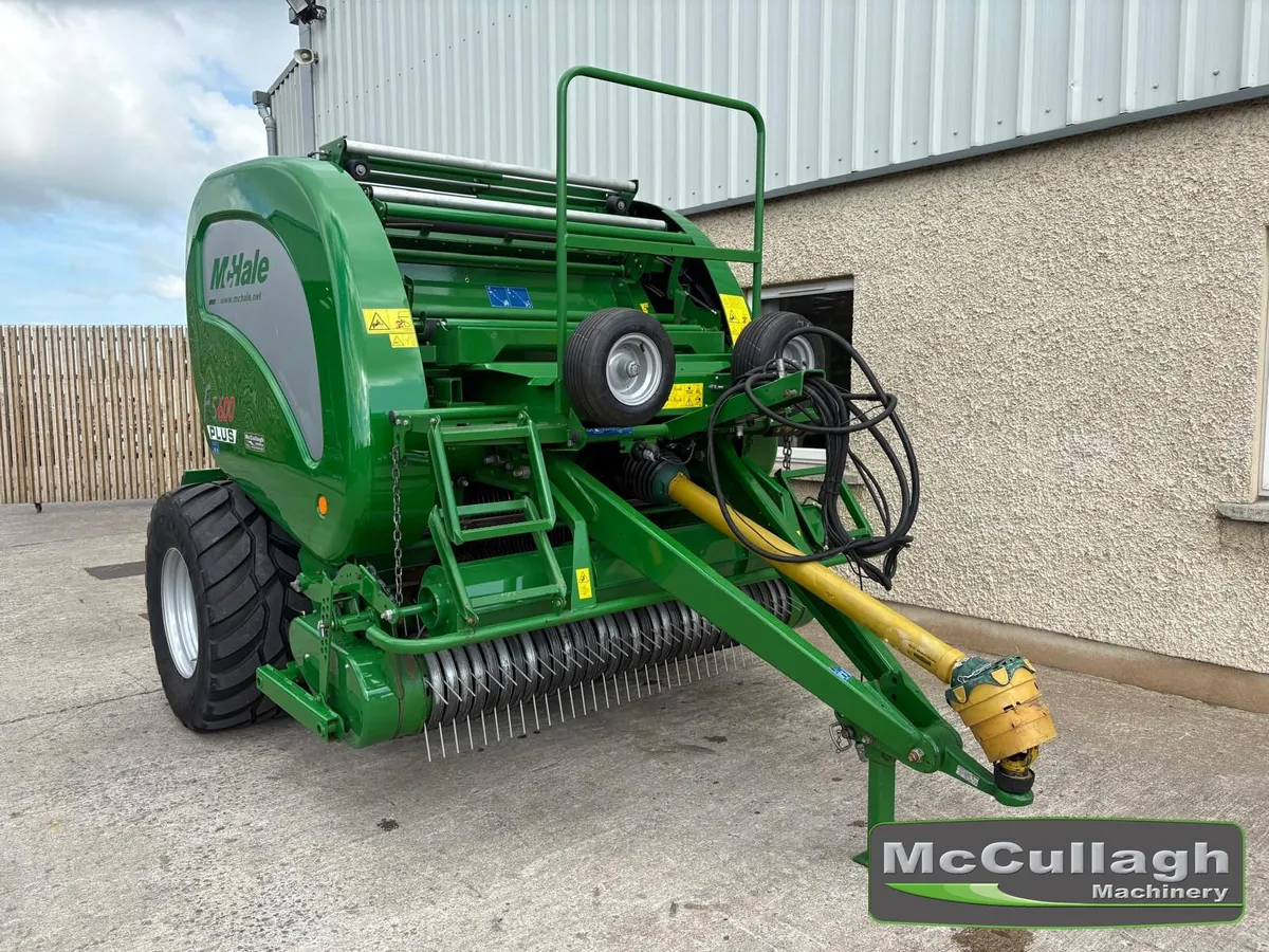 2019 McHale F5600 Plus (Plastic) Round Baler - Image 2