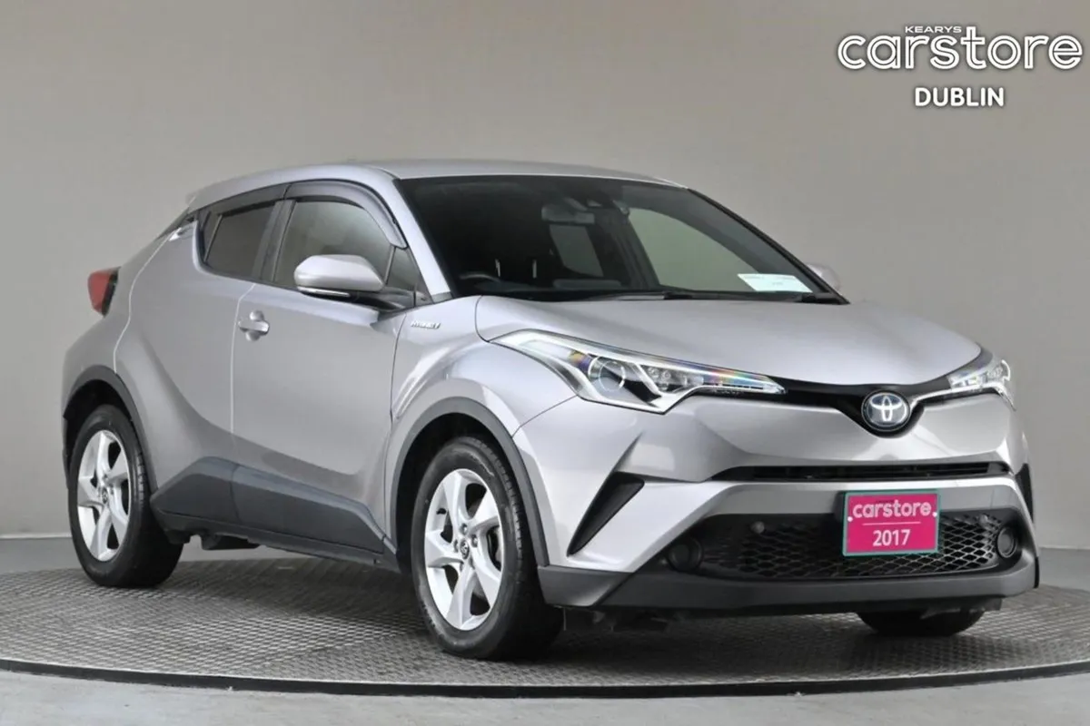 Toyota C-HR 1.8 Hybrid  reverse Cam android Car P - Image 1
