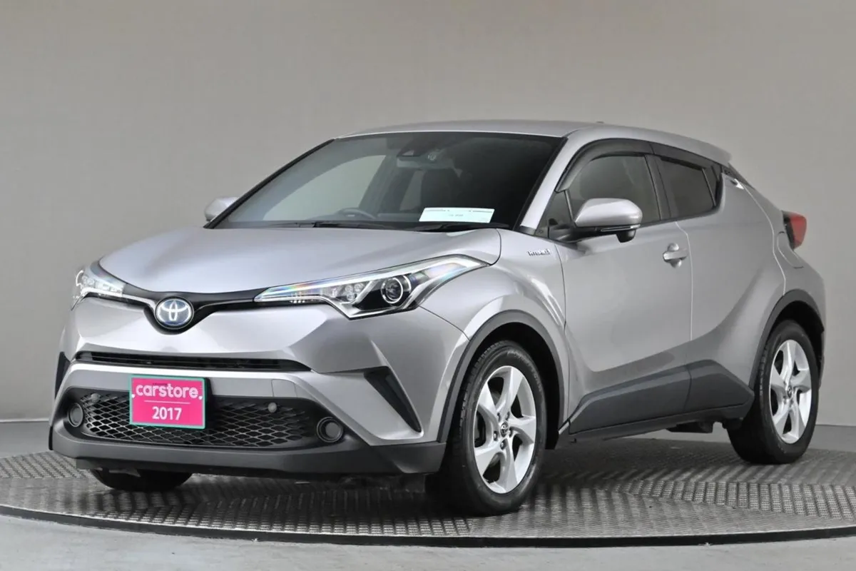 Toyota C-HR 1.8 Hybrid  reverse Cam android Car P - Image 3