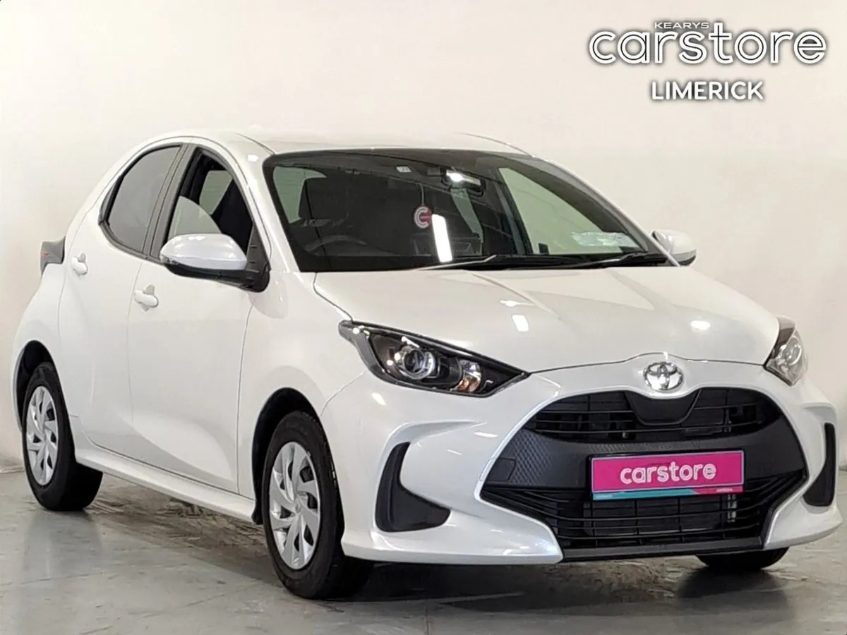 Toyota Yaris 1.0 PET Auto  low Mileage - Image 1