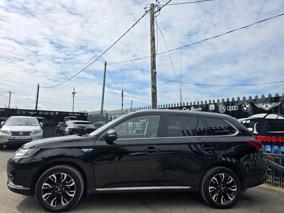 162 Mitsubishi Outlander Hybrid,LOW MILES, NEW NCT - Image 4