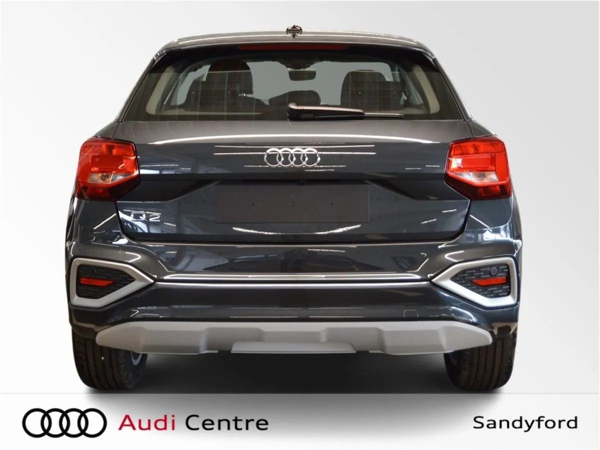 Audi Q2 35 Tfsi 150HP S-T SE - Image 4