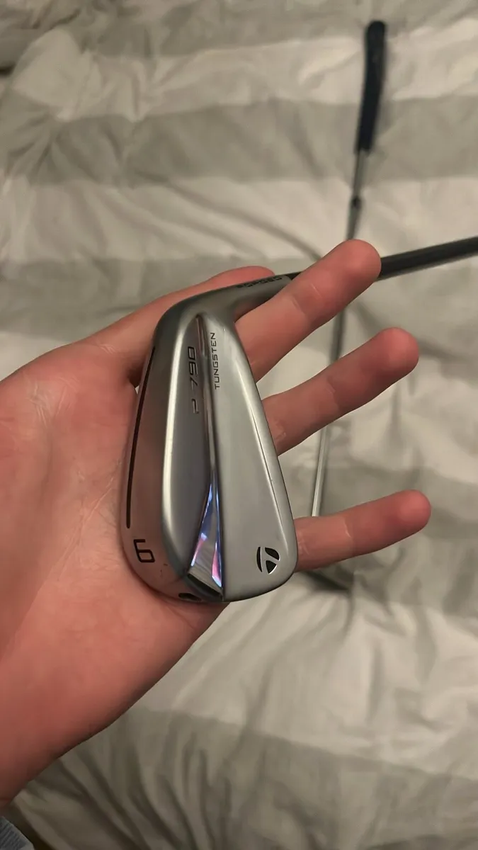 Taylormade p790 2023 - Image 1