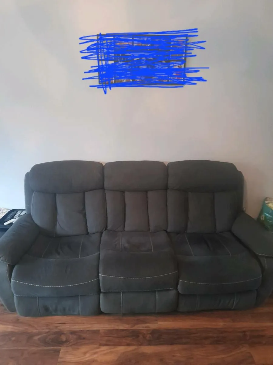 3 + 2 + 1 Recliners - Image 3