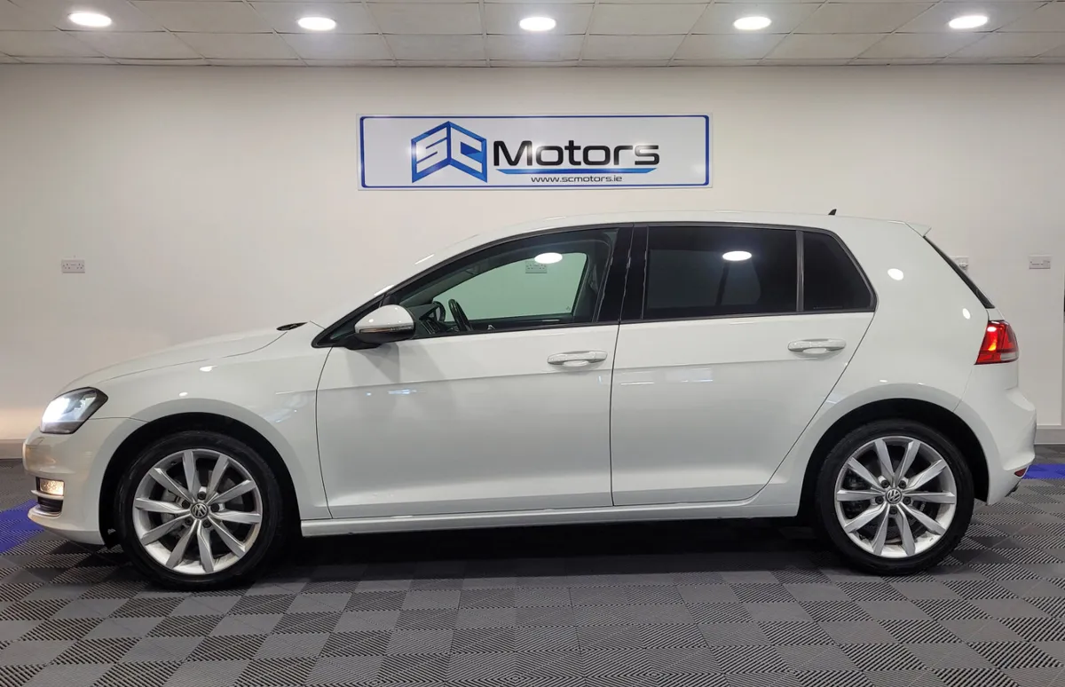 152 Volkswagen Golf Highline 1.4 Auto - Image 2