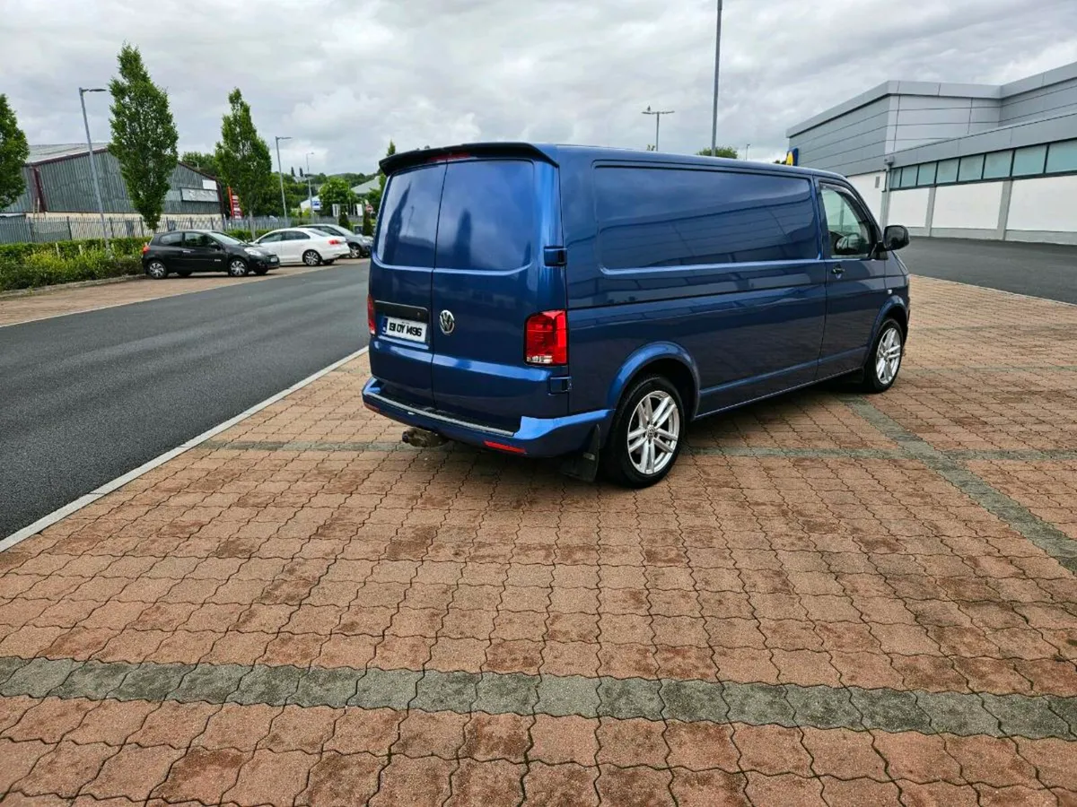 VOLKSWAGEN  TRANSPORTER  T30 - Image 4