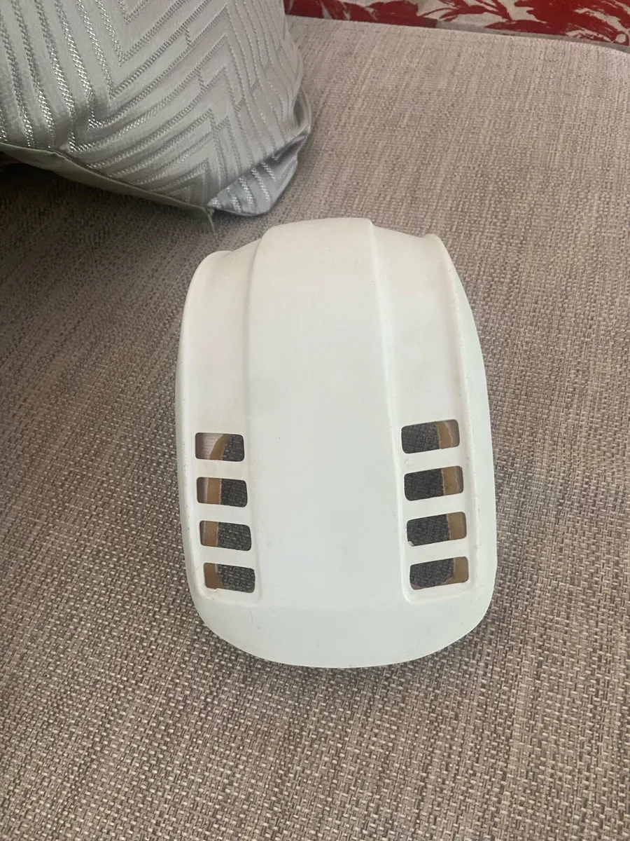 Cooper helmate white top piece - Image 1