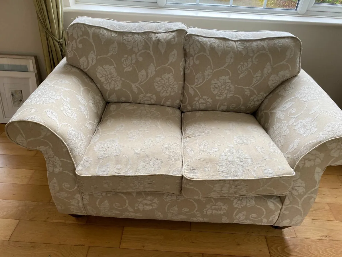 Two livingroom couches - Image 2