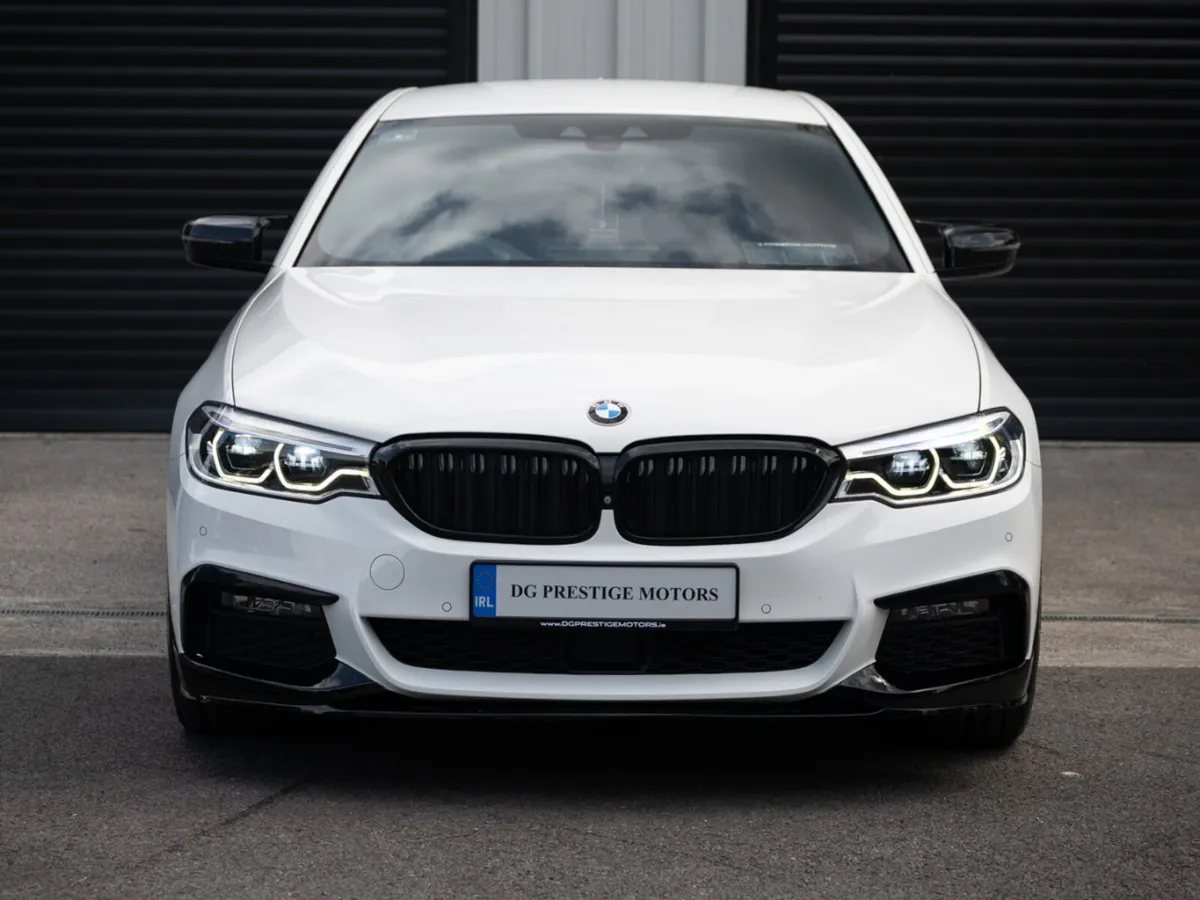 2018 BMW 5 SERIES G30 520D M SPORT M PERFORMANCE - Image 4