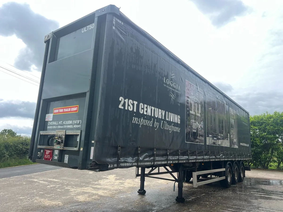 2013 Donbur 4.5MT Triaxle Moffett Curtainsider - Image 3