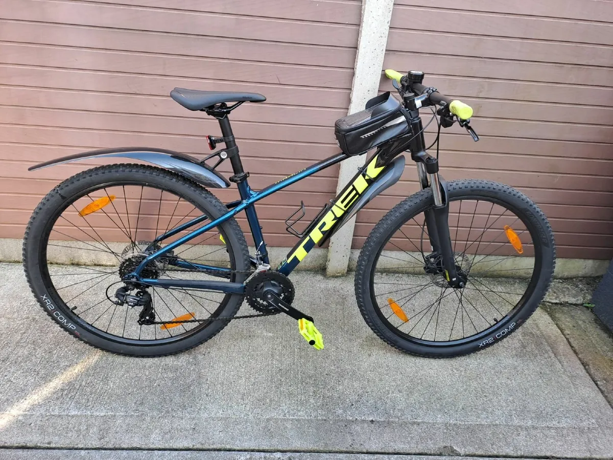 Trek Marlin 5 Hardtail Mountain Bike 2021 Aquatic - Image 2