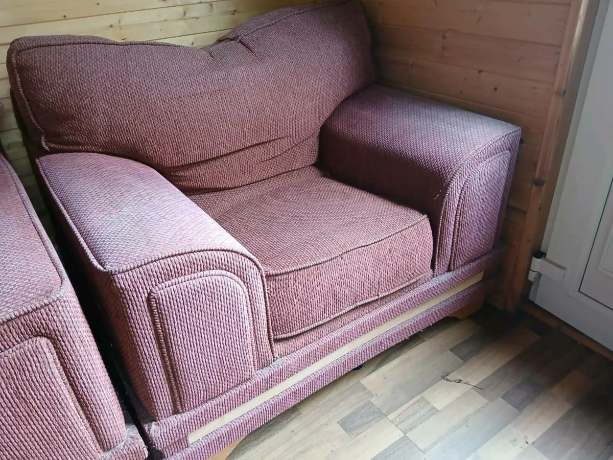 Couch - Image 2