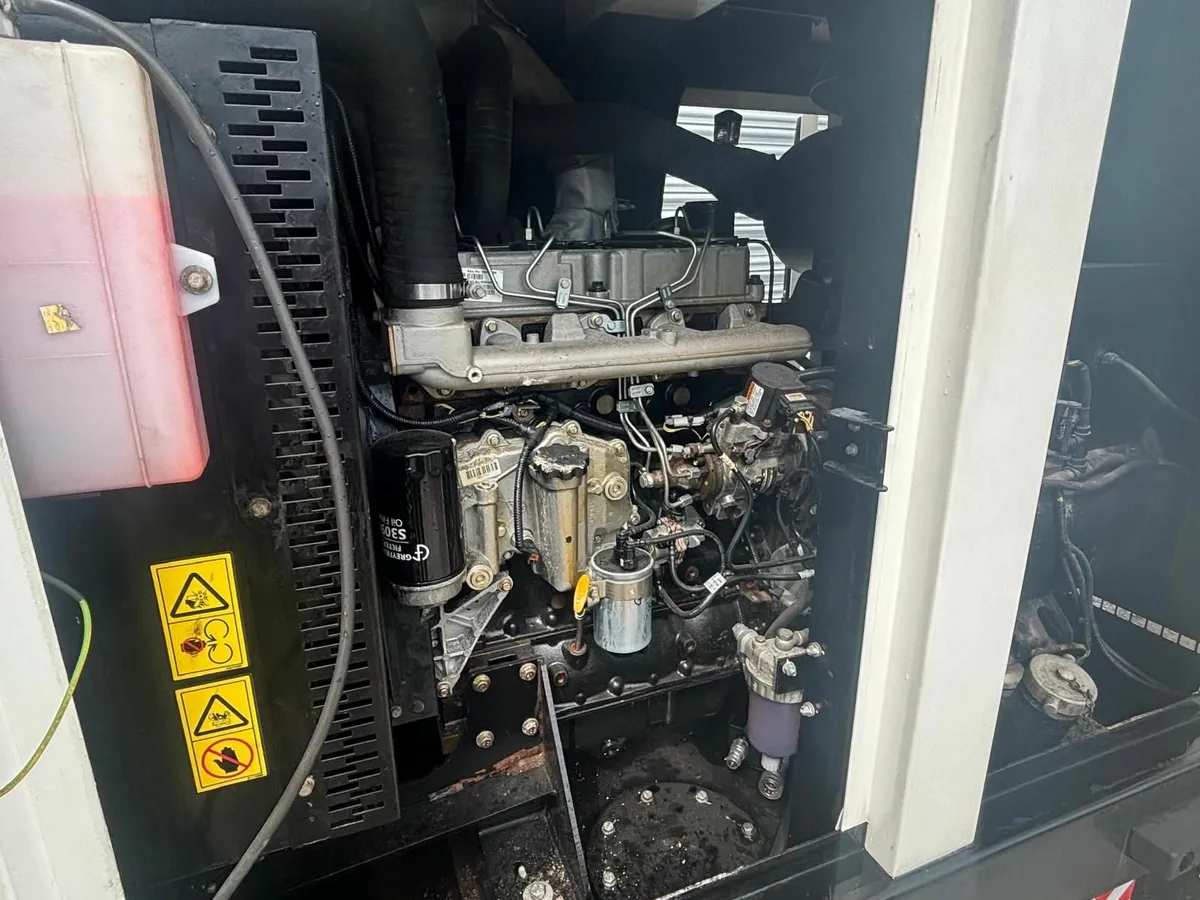 2019 JCB G100RS 100 KVA Generator - Image 4