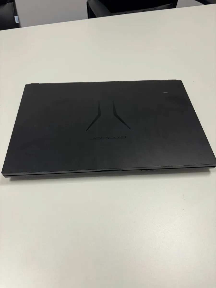 Medion Erazer P10 (i7‑12700H) - Image 1