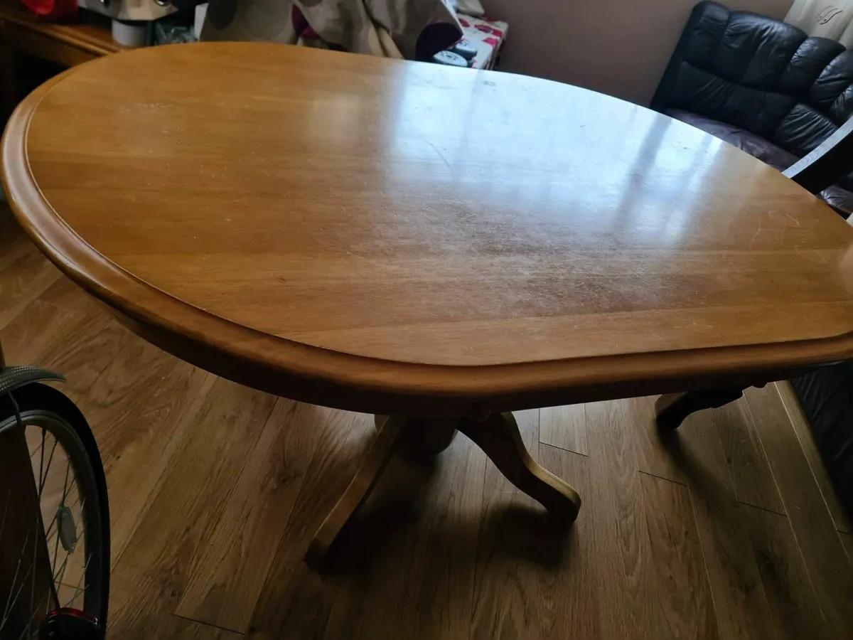 Table for dining  6 people - Image 1
