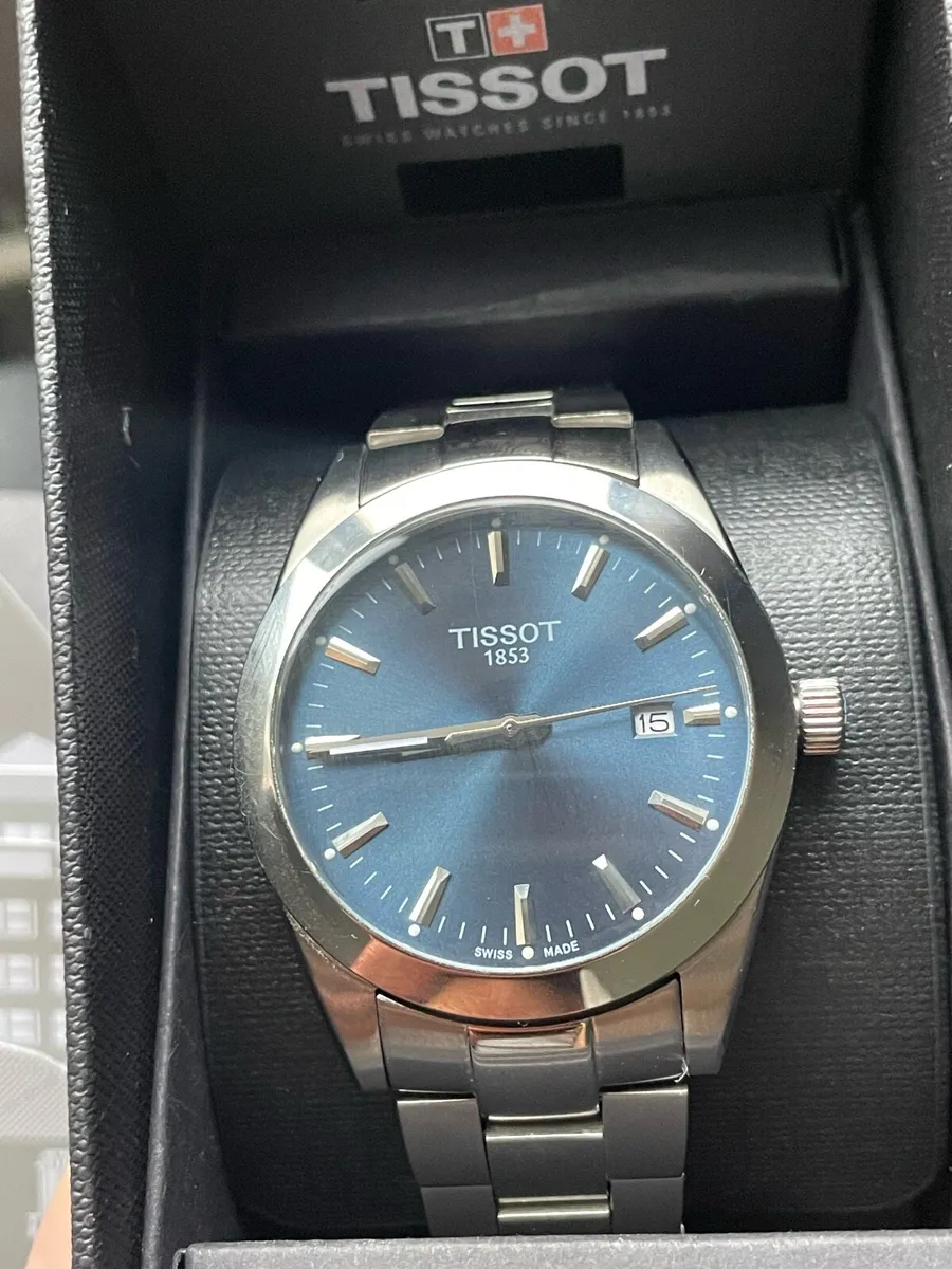 Tissot gentlemen quartz blue dial - Image 1