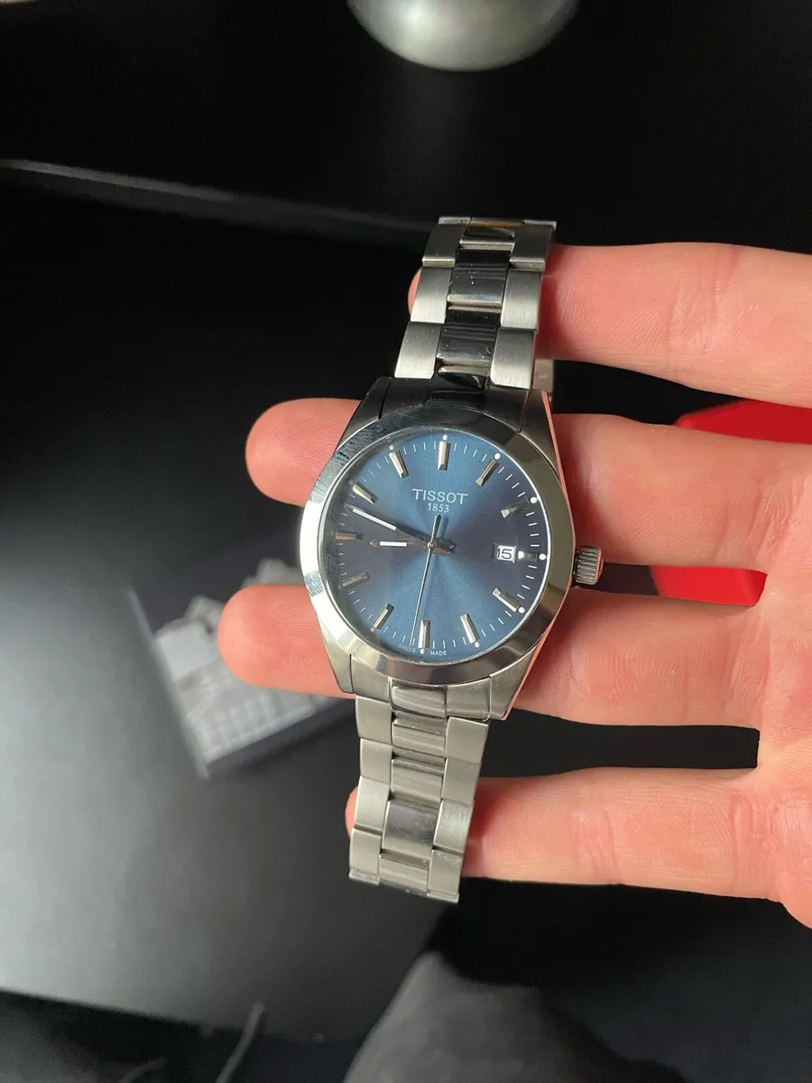 Tissot gentlemen quartz blue dial - Image 2