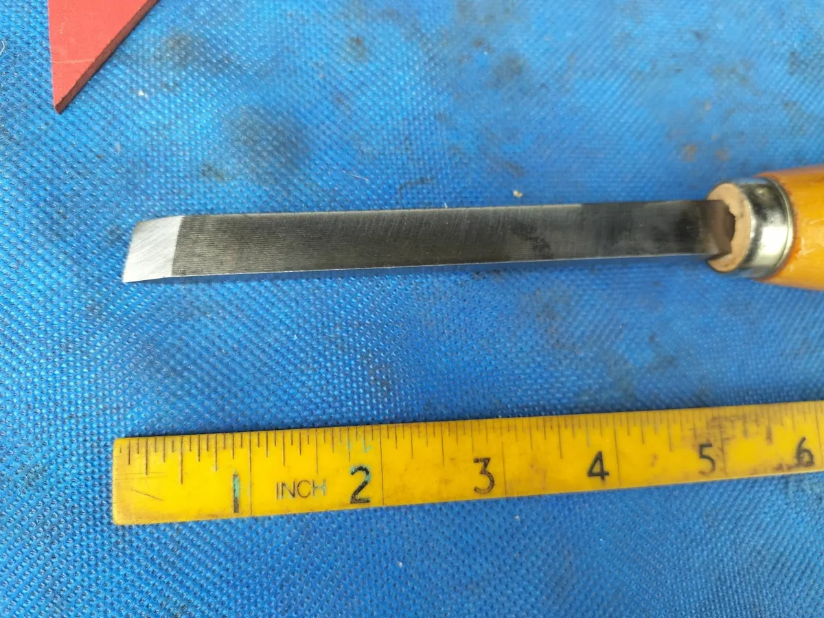 Woodturners 1/2" Skew Chisel - Image 3