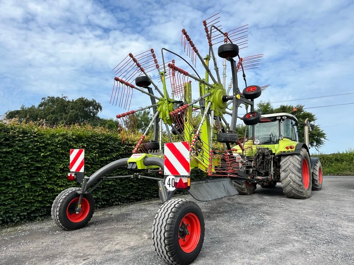 Claas Liner 2700 - Image 1