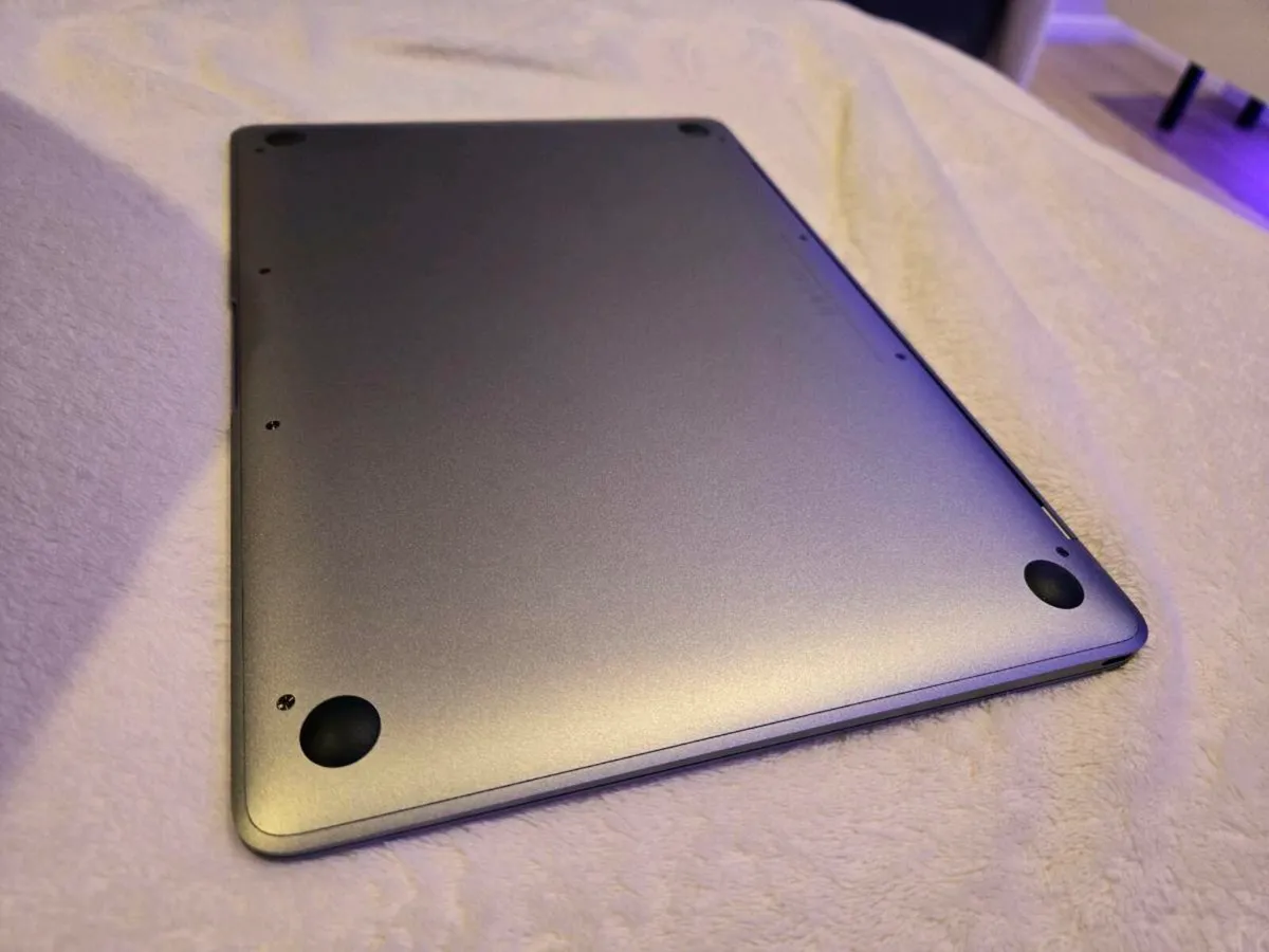 Macbook 12 inch Retina 2015 - Image 3