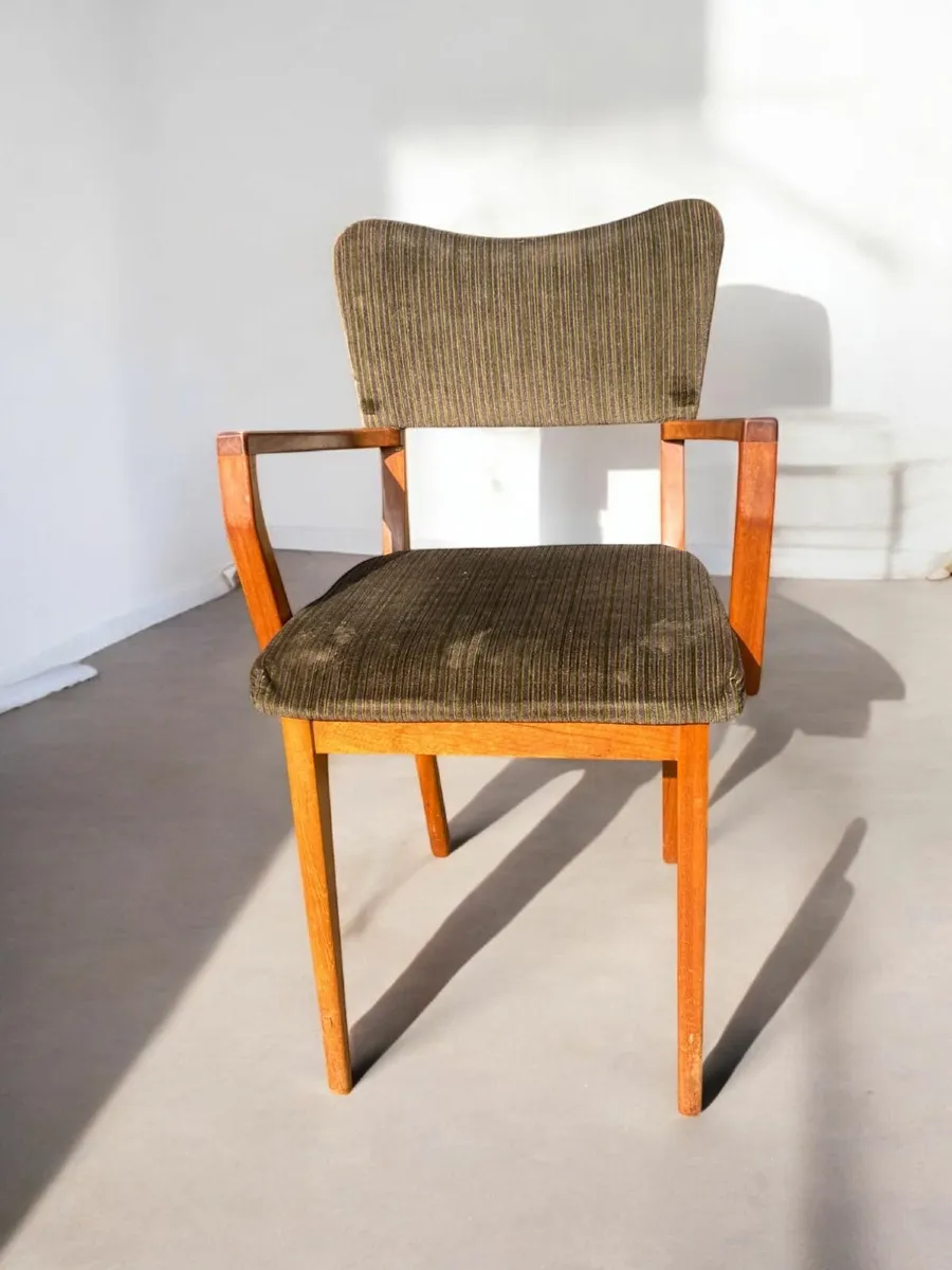 Mid Century Elbow Chair / Carver Chair - Image 2
